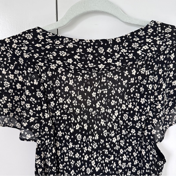 NWT Reformation Top - Picture 7 of 9